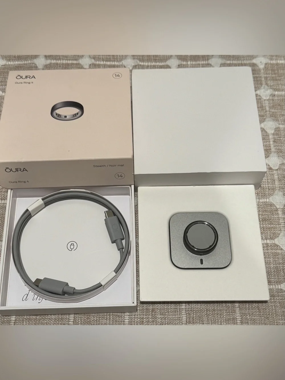 Oura Ring Gen 4 Stealth/ Noir Sz. 13 and 14